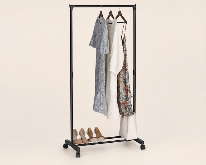Perchero de Metal con Ruedas y Barra Ajustable 157 cm
